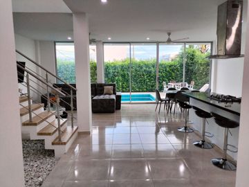 Excelente oportunidad de Vivenda ó Inversión casa Mirador del Sol Flandes