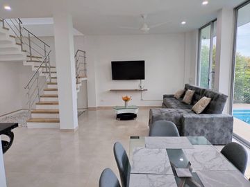 Excelente oportunidad de Vivenda ó Inversión casa Mirador del Sol Flandes