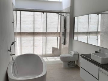 Excelente oportunidad de Vivenda ó Inversión casa Mirador del Sol Flandes