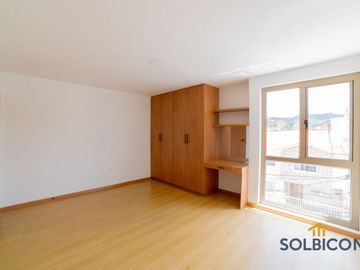 Casa en venta, Sector Colegio Militar