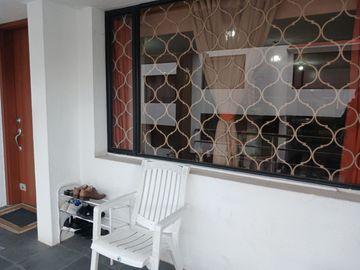 Vendo  Casa con 4 dormitorios,  Carcelén Sector  Colegio Einstein