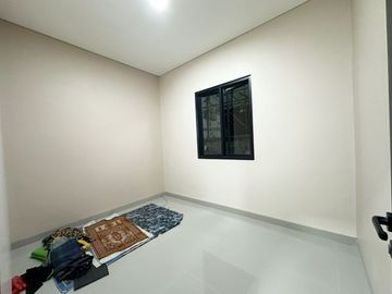 Jual Rumah 2 Lantai Dekat Bandara Udara Pondok Cabe