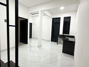 Jual Rumah 2 Lantai Dekat Bandara Udara Pondok Cabe