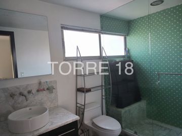 CASA EN CONDOMINIO EN VENTA LOMAS COUNTRY CLUB