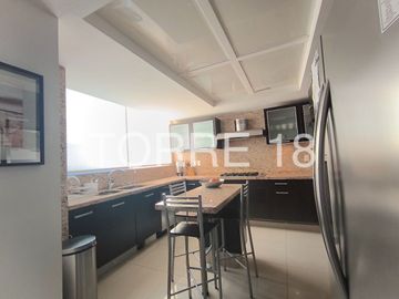DEPARTAMENTO EN VENTA, Lomas Country Club