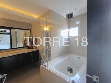DEPARTAMENTO EN VENTA, Lomas Country Club
