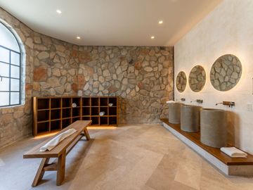 Condo de dos pisos en venta, en comunidad cerrada, Fonatur Golf, San José del Cabo