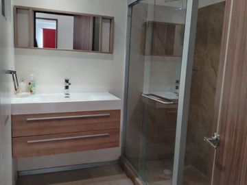 DEPA EN 6TO PISO JURIQUILLA