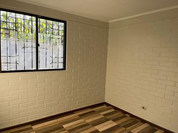 Vendo hermosa casa Maipú, pasaje Puerto Velero 190, Villa El Arayán II
