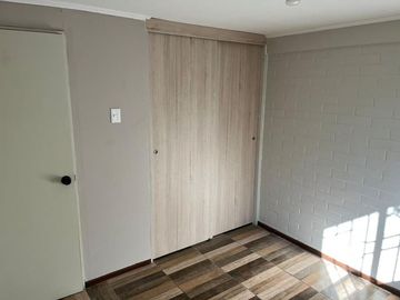 Vendo hermosa casa Maipú, pasaje Puerto Velero 190, Villa El Arayán II
