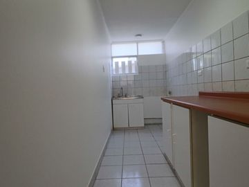 VENTA DEPARTAMENTO MACUL 2300, 3D/2B,