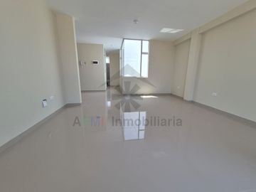 DEPARTAMENTO DE ESTRENO Y FRENTE A PARQUE DENTRO DE CONDOMINIO SOL DE PIMENTEL