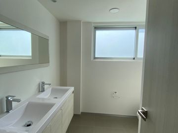 DEPARTAMENTO AURA TOWERS JUNTO A PUNTA ESMERALDA EN CORREGIDORA