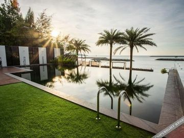 For Sale Hotel 92 Rooms,4-star Beachfront