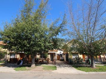 Se Vende Casa En Peñaflor - Calle 18 de Septiembre