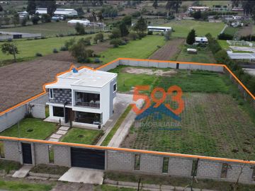 Casa de Venta en Latacunga