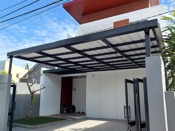 Rumah Keren Proses Bangun dekat Sheraton Mustika Maguwoharjo