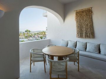 Condo en venta, patio privado, vistas panorámicas, Fonatur Golf, San José del Cabo