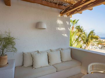 Condo en venta, patio privado, vistas panorámicas, Fonatur Golf, San José del Cabo