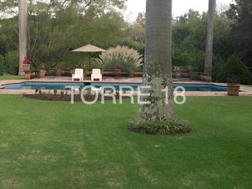 CASA DE CAMPO EN VENTA, TEPOZTLAN