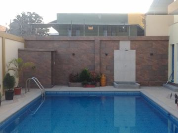 Casa en venta de 6 Dormitorios en la Playa de Tonsupa