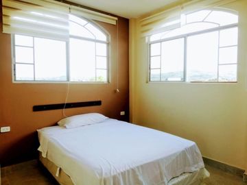 Casa en venta de 6 Dormitorios en la Playa de Tonsupa