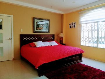 Casa en venta de 6 Dormitorios en la Playa de Tonsupa