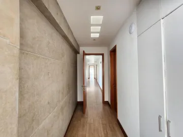 Amplia Casa de Lujo en Venta en La Mejor Zona de La Molina