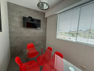 Vendo impecable duplex en el corazon turistico de MIraflores