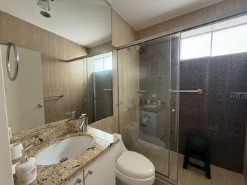 Vendo impecable duplex en el corazon turistico de MIraflores