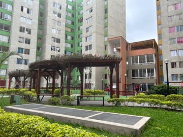 Se Vende Departamento en Av 10 de Junio - Condominio Los Parques de  San Martín - SMP