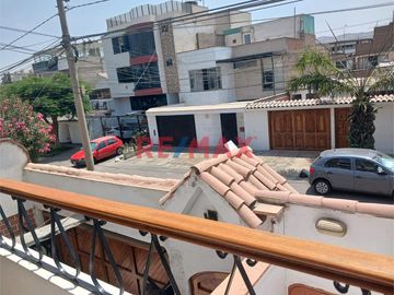 Venta De Departamento Duplex En Linda Zona De La Molina