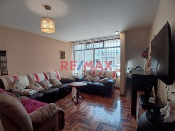 Venta De Departamento Duplex En Linda Zona De La Molina