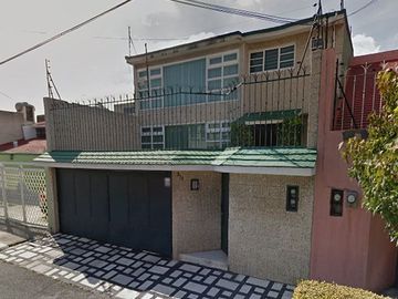 Venta de Casa en Toluca de Lerdo, Méx.