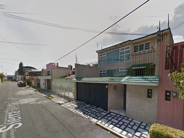 Venta de Casa en Toluca de Lerdo, Méx.