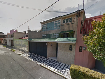 Venta de Casa en Toluca de Lerdo, Méx.