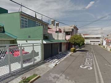 Venta de Casa en Toluca de Lerdo, Méx.