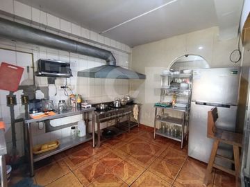 VENDO HOTEL EN LOS OLIVOS