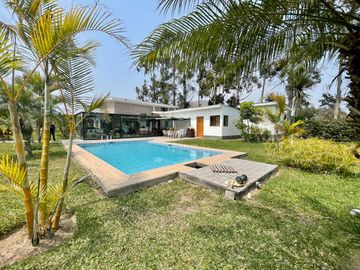 CASA DE CAMPO  EN CONDOMINIO OASIS DE SAN ANDRES