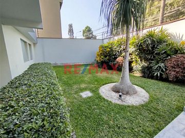VENTA DE AMPLIO DEPARTAMENTO EN SURCO