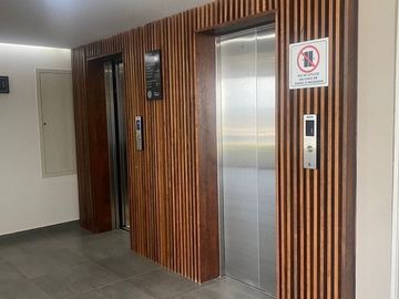 DEPARTAMENTO EN VENTA EN AURA PUNTA ESMERALDA 3 RECS, 3 BAÑOS, ALBERCA, GYM