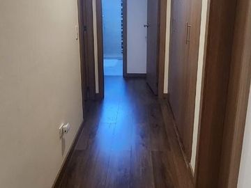 Se Vende Departamento de 2 Dormitorios  en el Sector de la Embajada Norteamericana ,Solca