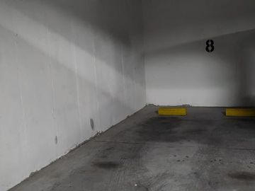 Se Vende Departamento de 2 Dormitorios  en el Sector de la Embajada Norteamericana ,Solca
