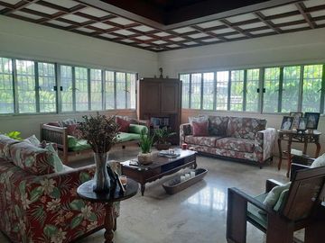 🌟 FOR SALE: Luxurious House and Lot in Ayala Alabang Village, Muntinlupa City 🌟