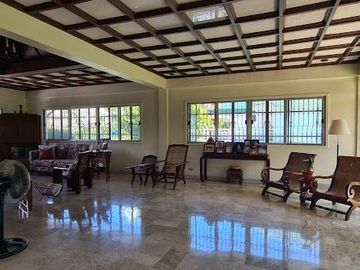 🌟 FOR SALE: Luxurious House and Lot in Ayala Alabang Village, Muntinlupa City 🌟
