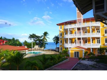 Waterfront Penthouse, 3 BR, 97 sqm, with Jacuzzi Bedroom