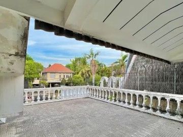 Dijual Rumah Komersil Jalan Imam Bonjol tengah kota