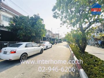 2-storey townhouse, 18.9 sq.w., Niraville Village, Ekachai-Pho Chai, near Suan Chong Sathit, Ekachai Road, Khlong Si Wa Taklom Road, Krathum Baen, Sam