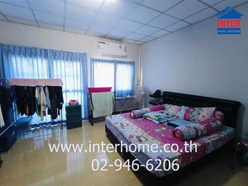 2-storey townhouse, 18.9 sq.w., Niraville Village, Ekachai-Pho Chai, near Suan Chong Sathit, Ekachai Road, Khlong Si Wa Taklom Road, Krathum Baen, Sam
