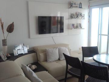 Hermoso Departamento, ubicado en el Conjunto privado Marina Grande, Avenida Club del Pacífico – Tonsupa, frente a la playa